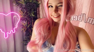 Pink Hair Bunny Belle Delphine follada desde detrás de vídeo