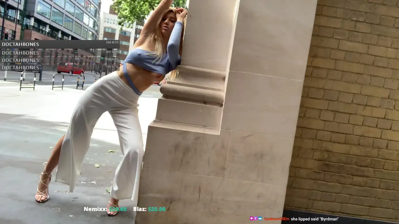 Streamer modelado accidental Boob Flash Twitch Video